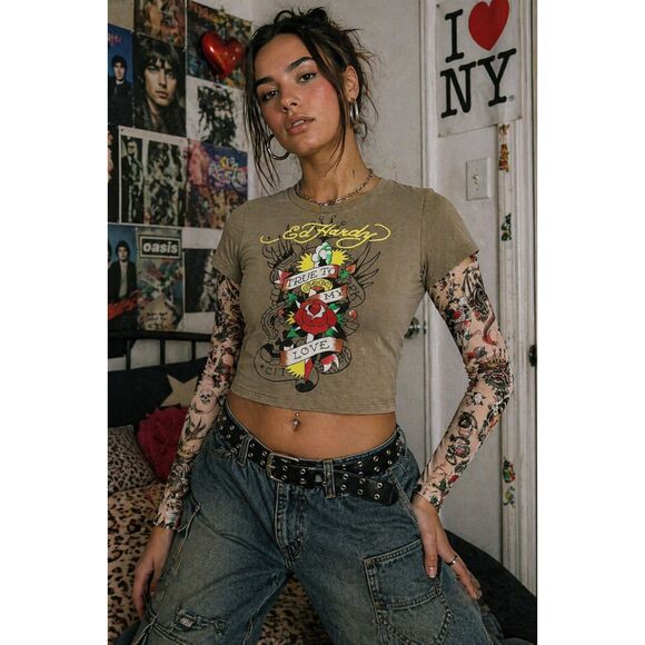 Ed Hardy Tops - Ed Hardy Y2K 90s Tattoo Sleeve Crop Tee Shirt Top  Women's Size Medium